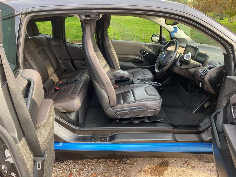 BMW I3