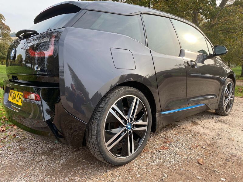 BMW I3