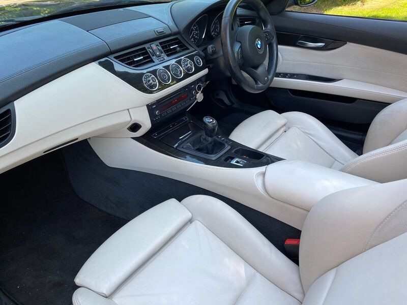 View BMW Z4 2.5 23i M Sport sDrive 2dr