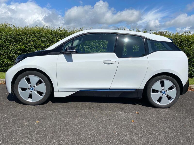 BMW I3