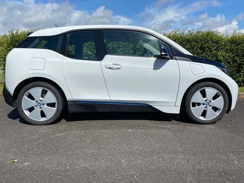 BMW I3