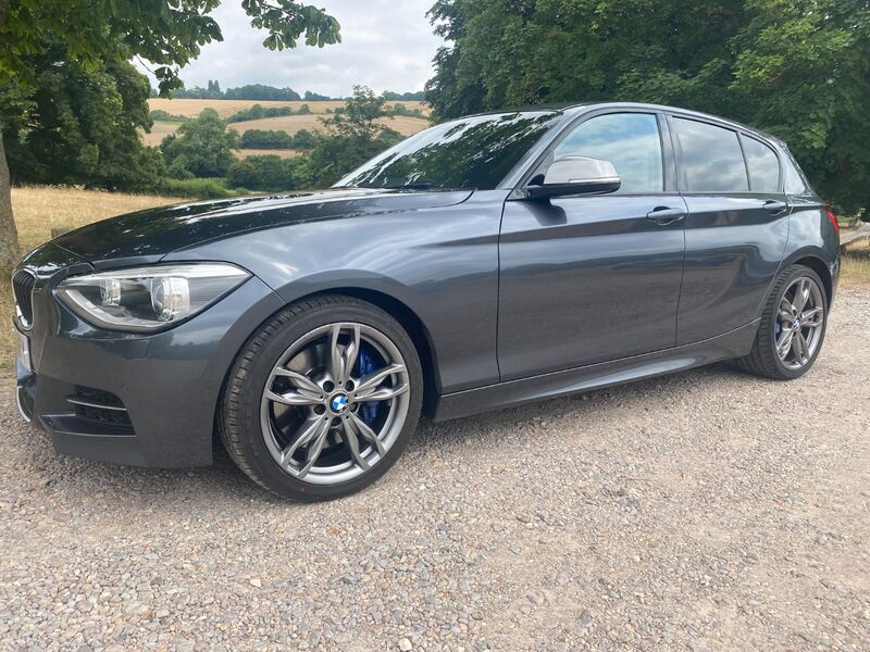 View BMW 1 SERIES M135I