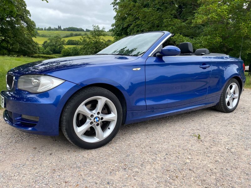 View BMW 1 SERIES 125I SE