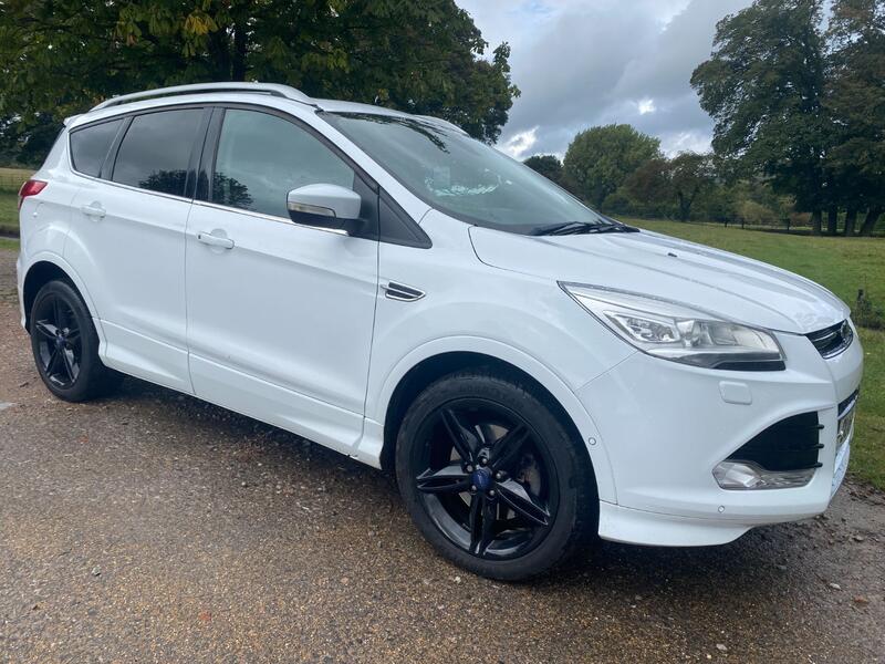 View FORD KUGA 2.0 TDCi Titanium X SPORT