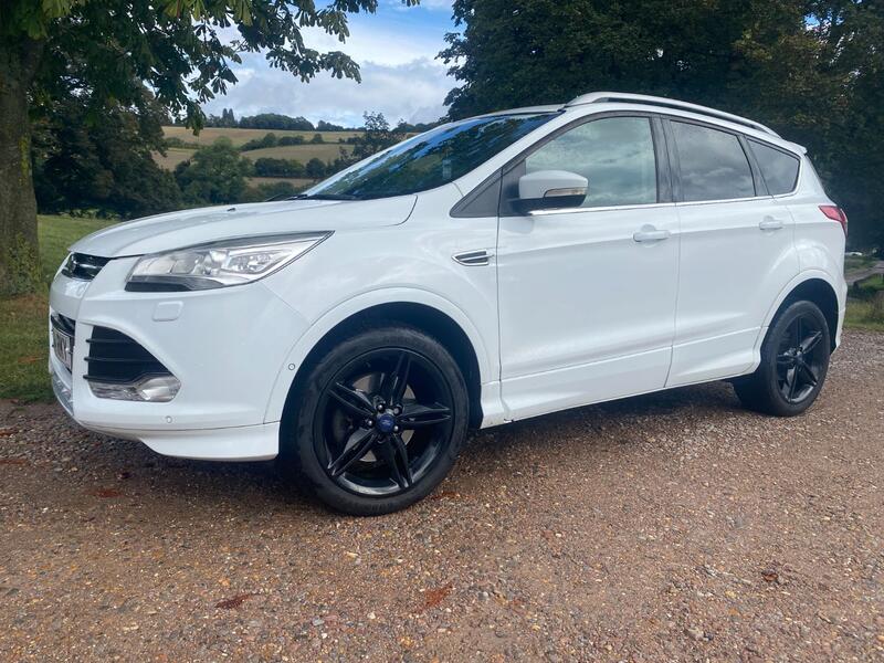 View FORD KUGA 2.0 TDCi Titanium X SPORT